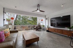 Blk 548 Jurong West Street 42 (Jurong West), HDB Executive #549138271